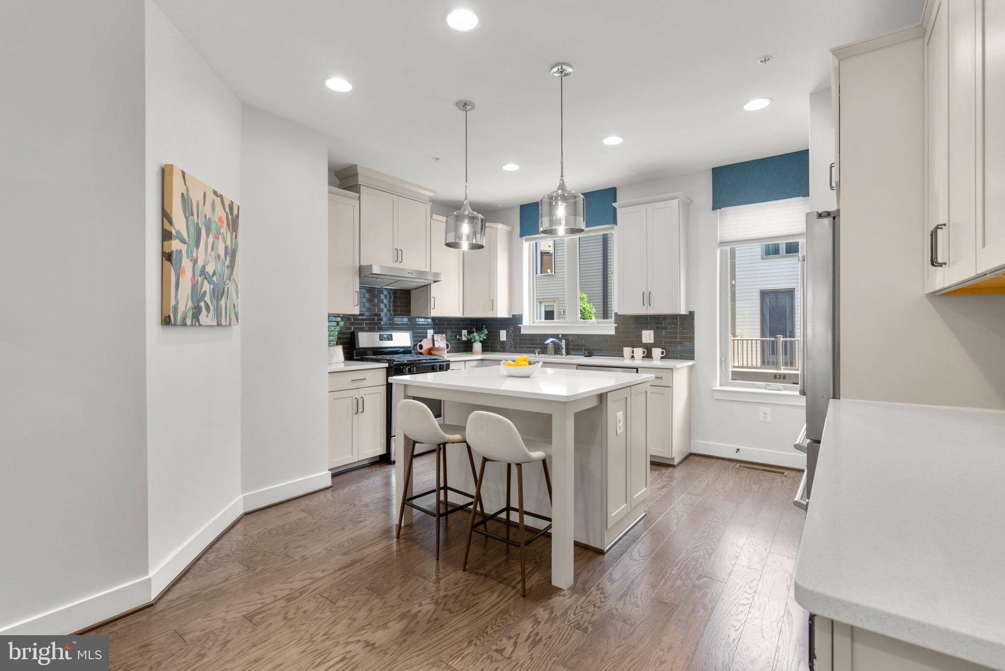 820 Thompson Crescent, Unit 26 Rockville, MD 20852 - Photo 1 of 33 Gallery Image 1