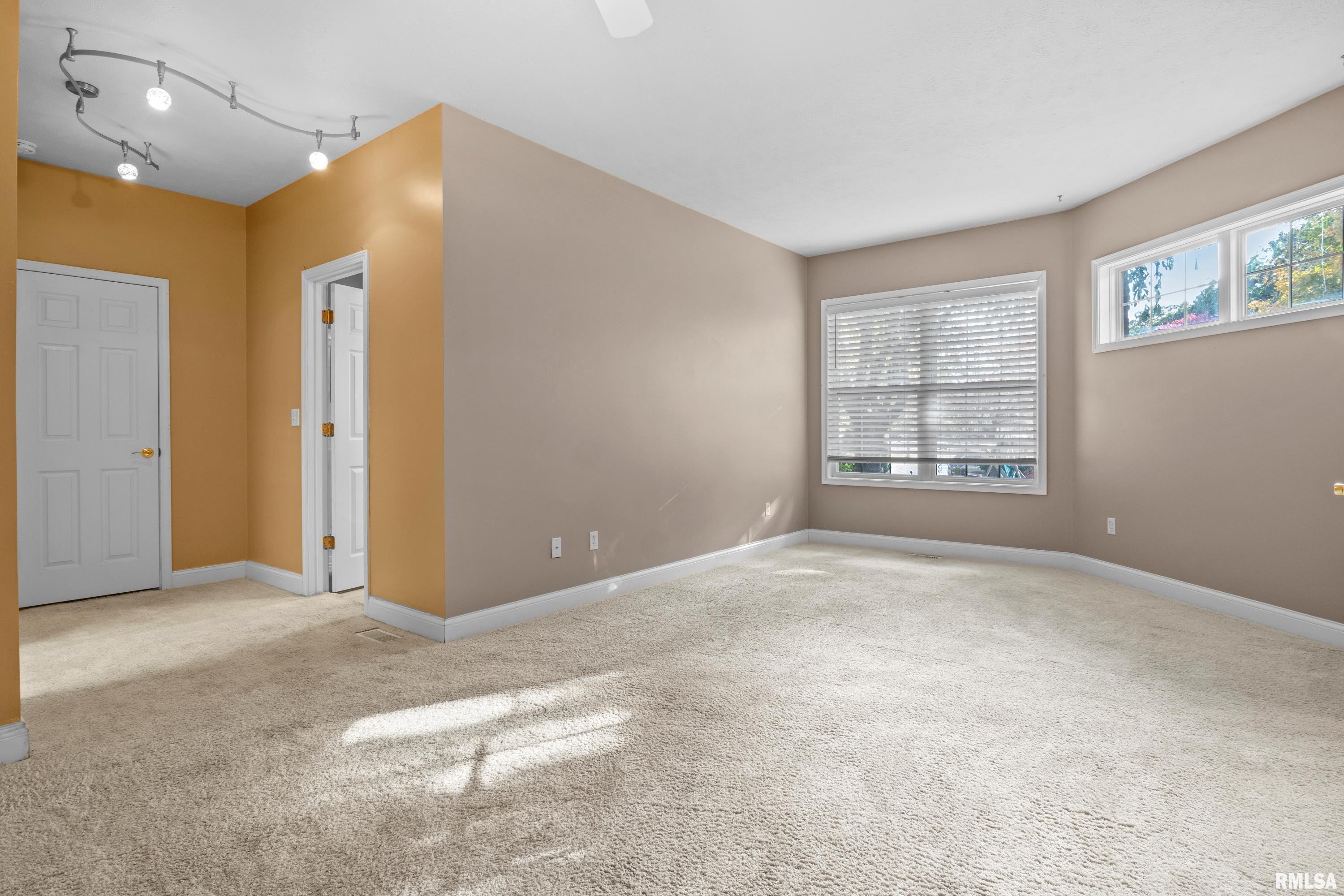 512 5 Forks Drive Springfield, IL 62711 - Photo 19 of 42 Gallery Image 19