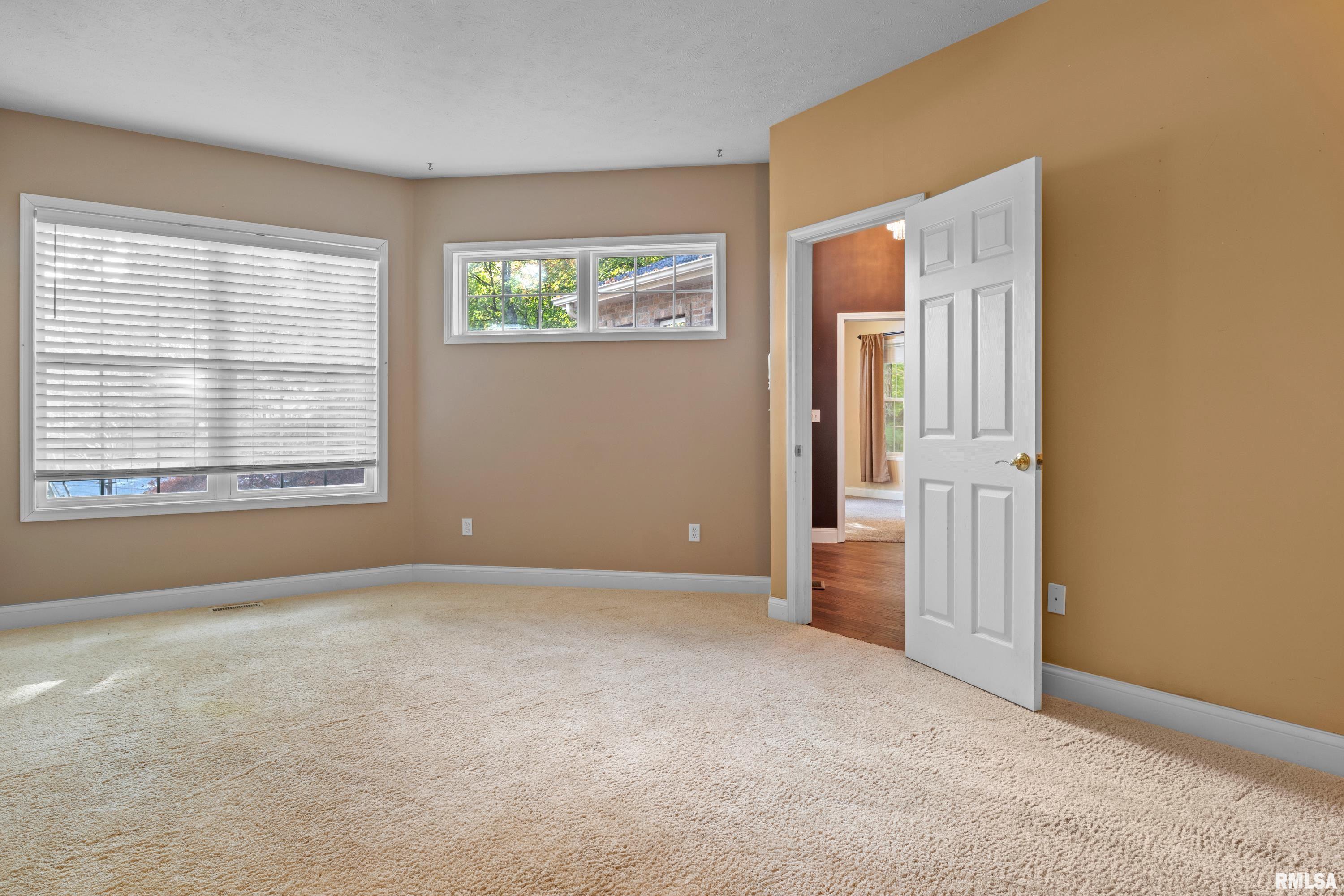 512 5 Forks Drive Springfield, IL 62711 - Photo 20 of 42 Gallery Image 20