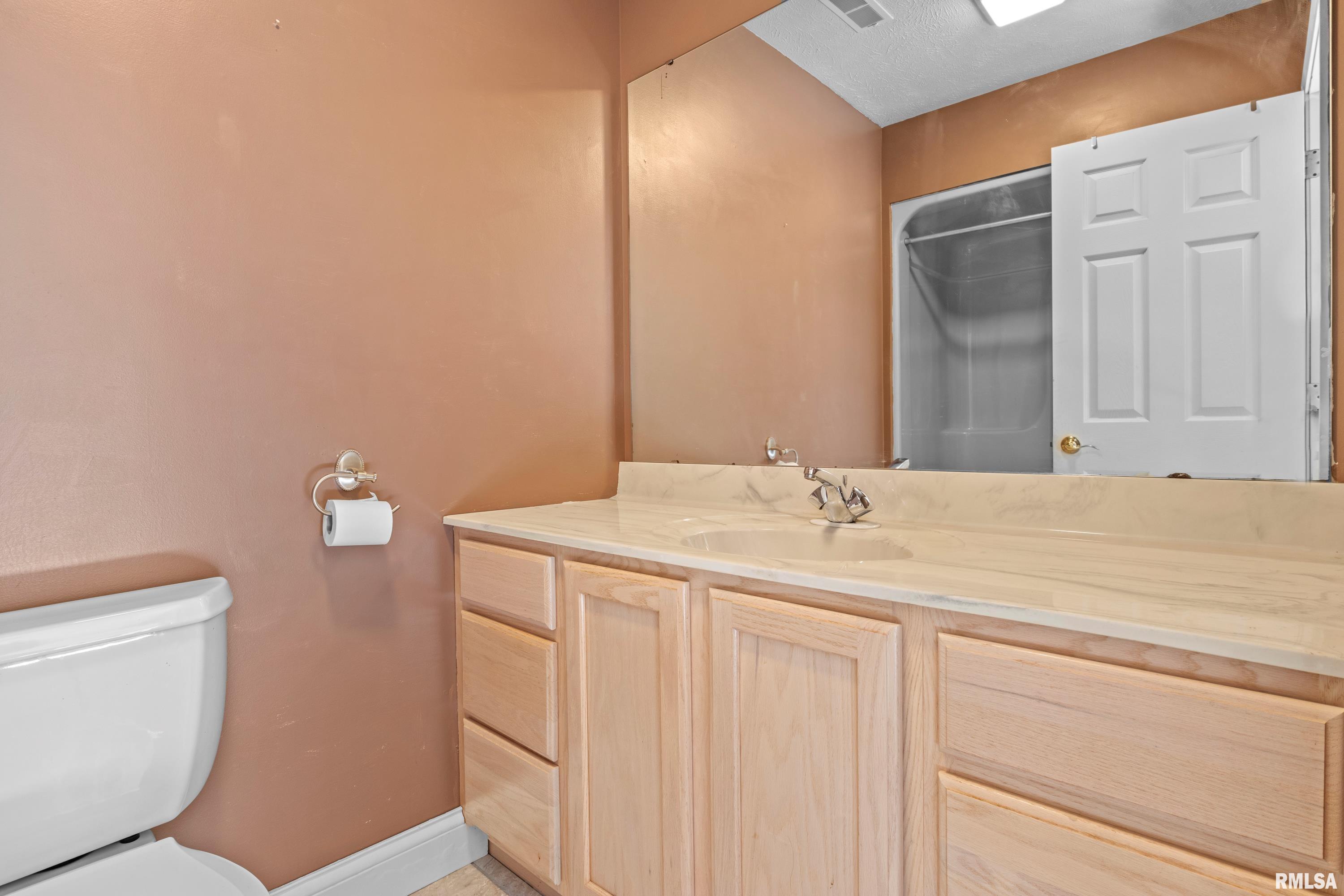 512 5 Forks Drive Springfield, IL 62711 - Photo 26 of 42 Gallery Image 26