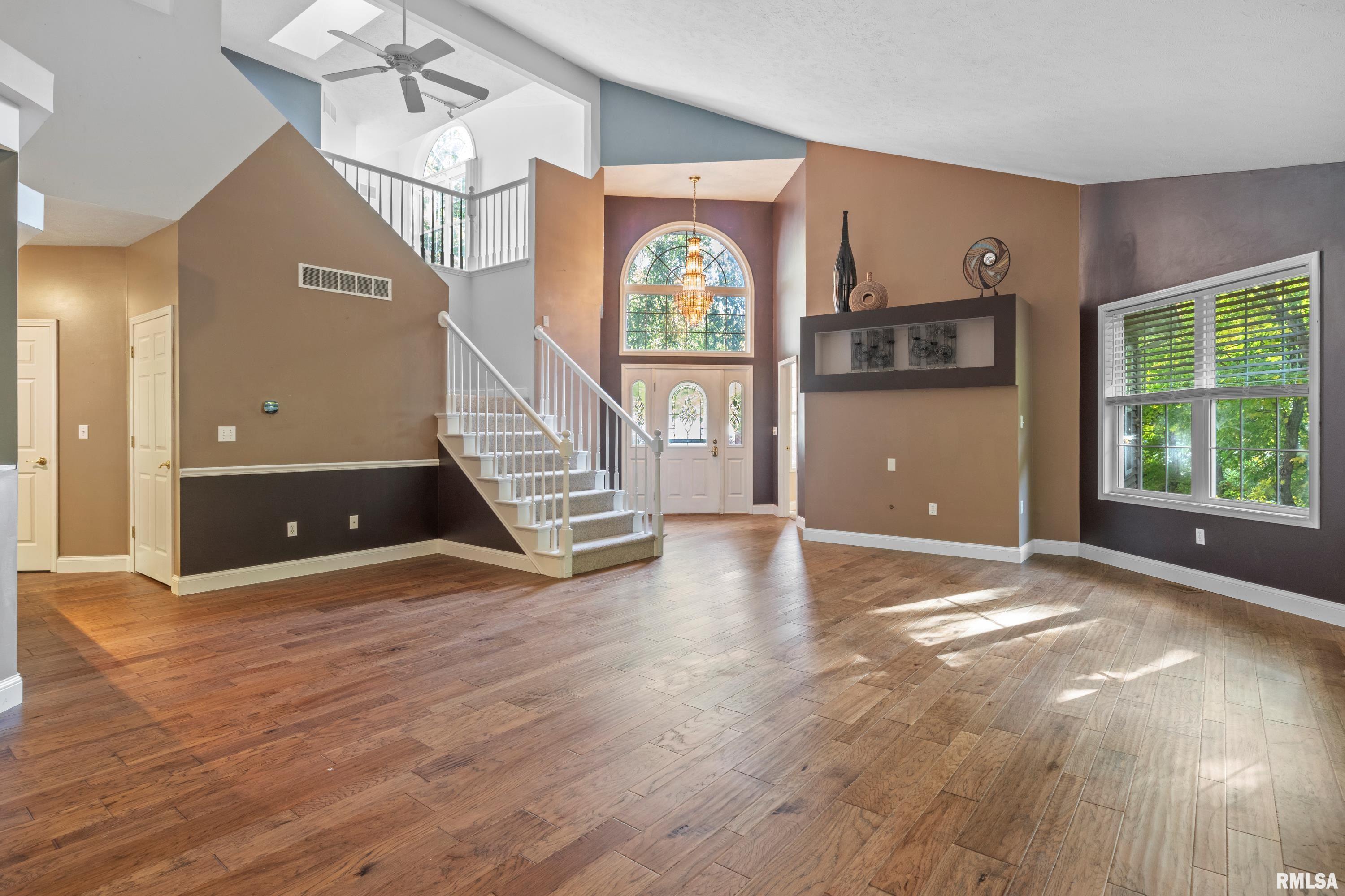 512 5 Forks Drive Springfield, IL 62711 - Photo 7 of 42 Gallery Image 7