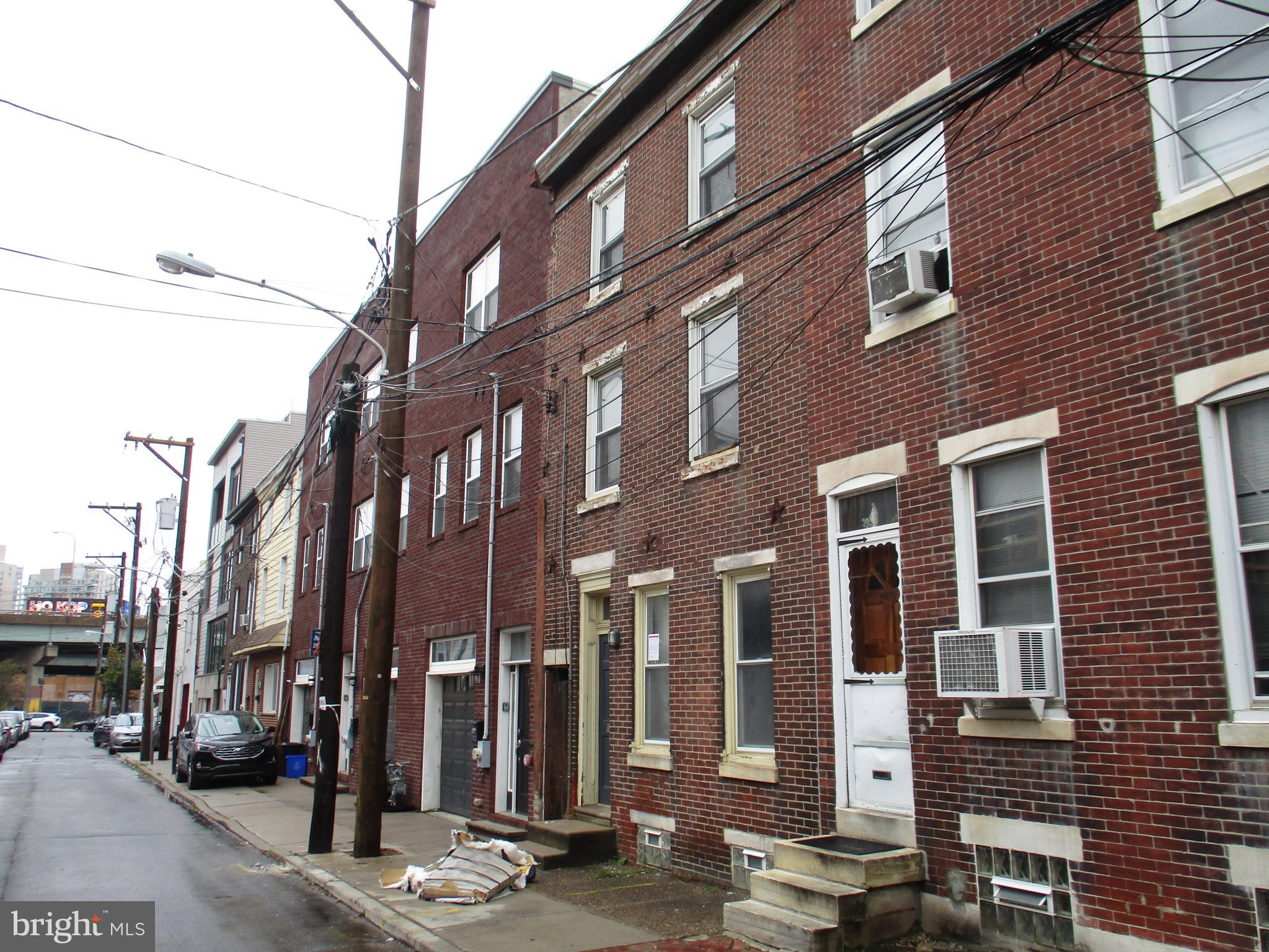 1124 Dunton Street Philadelphia, PA 19123 - Photo 2 of 16 Street View
