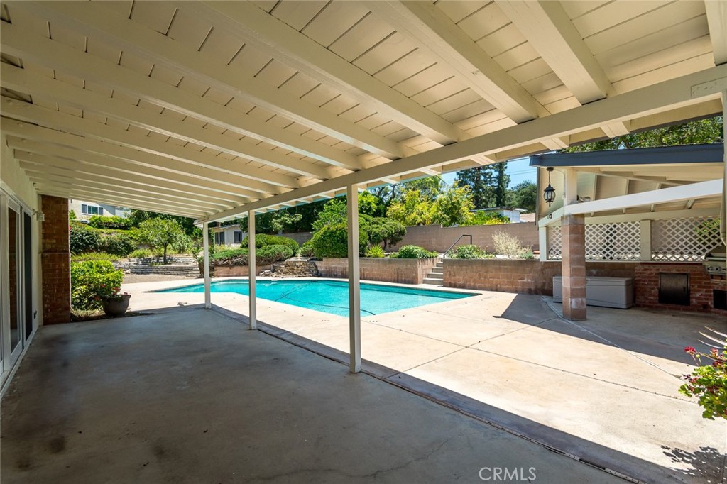 2220 Silver Tree Road Claremont, CA 91711 - Photo 50 of 74