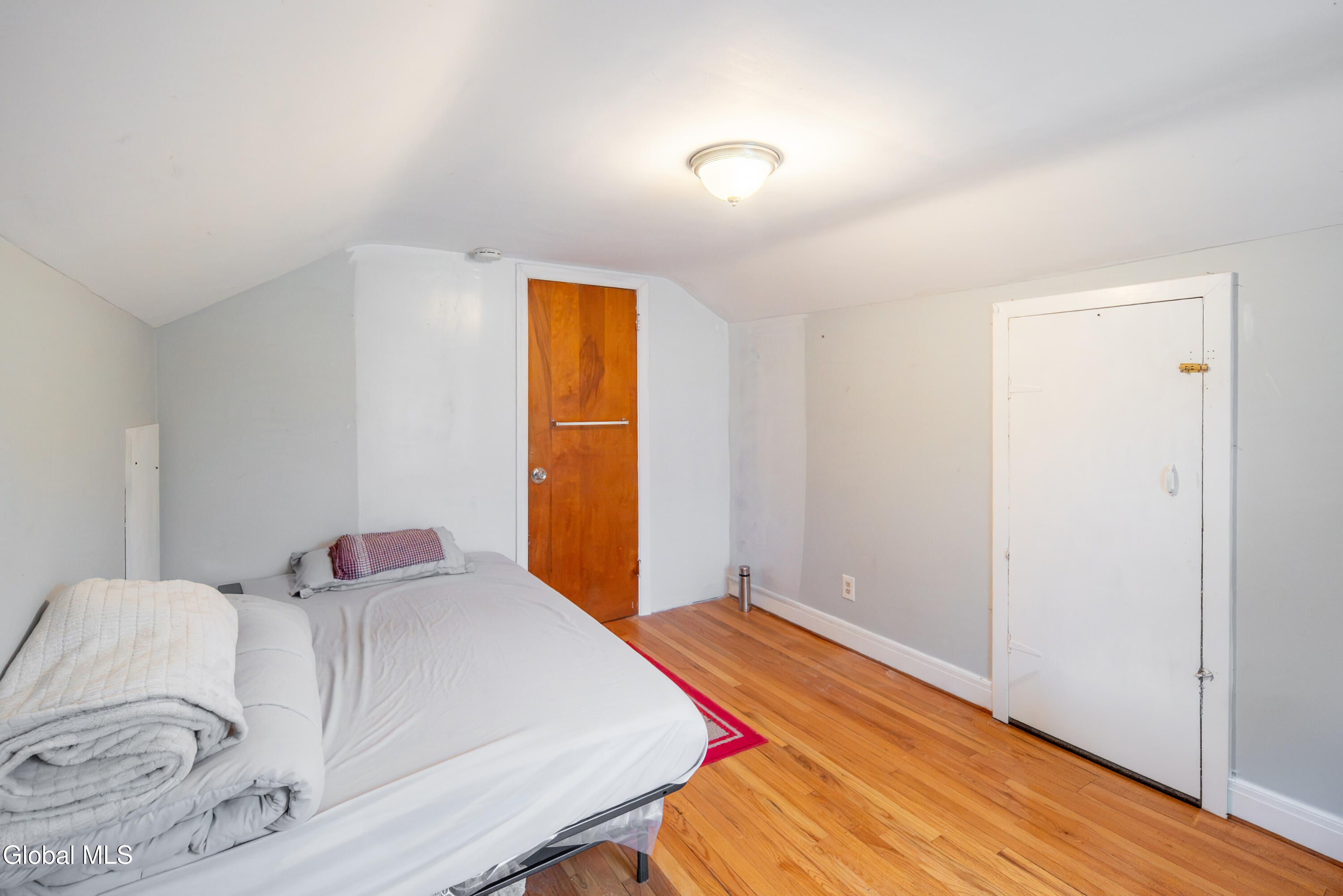 16 Lake Road Albany, NY 12205 - Photo 26 of 38 033