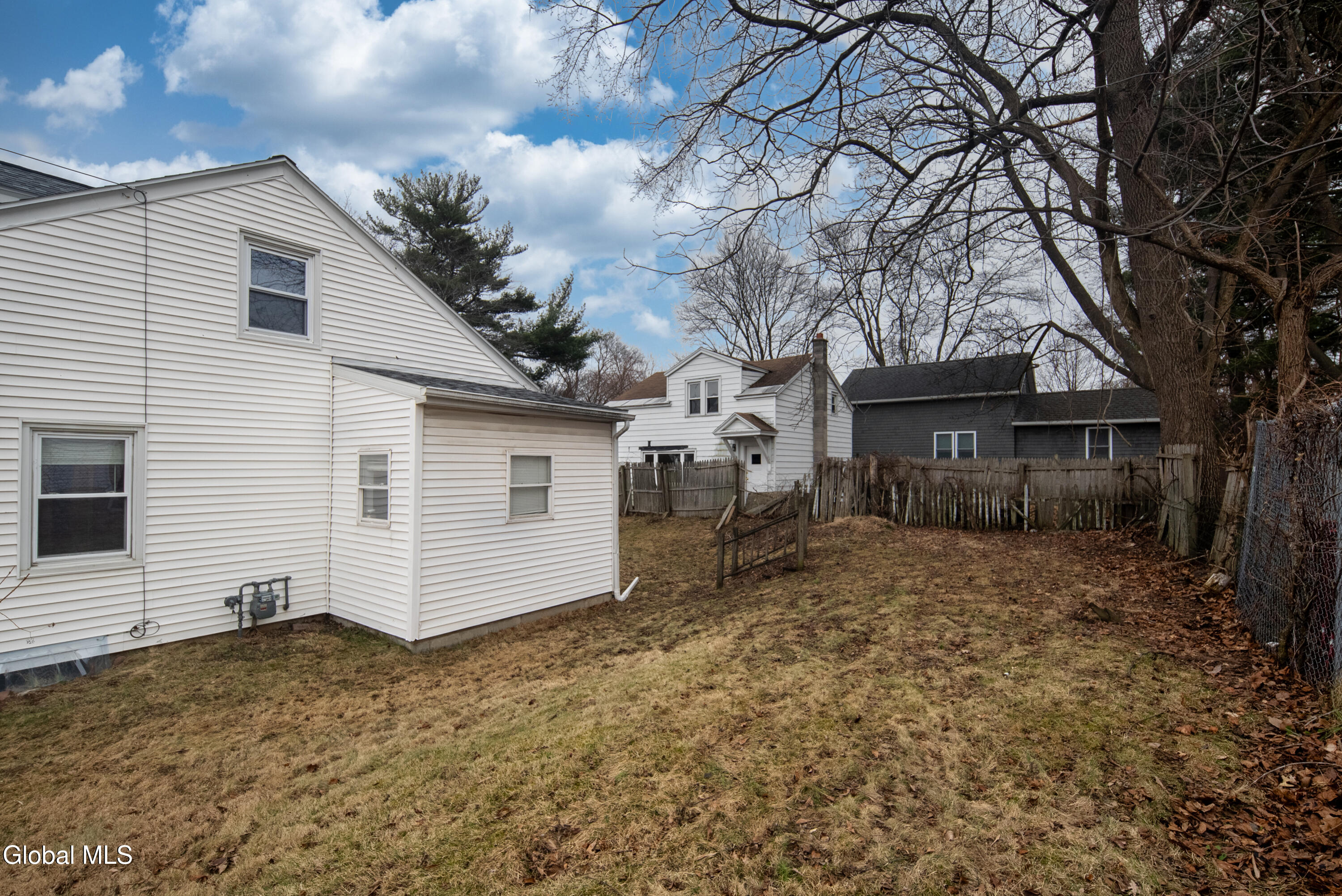 16 Lake Road Albany, NY 12205 - Photo 35 of 38 050