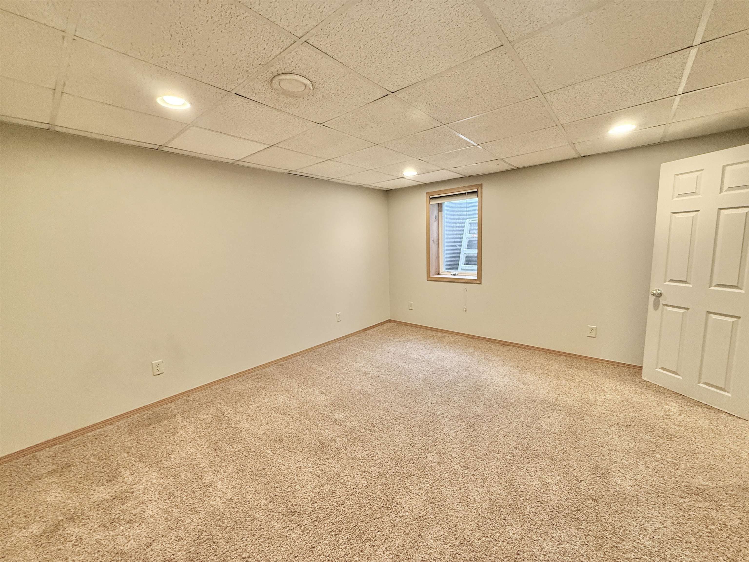 11008 Chicory Ridge Way Roscoe, IL 61073 - Photo 40 of 45 an empty room with windows