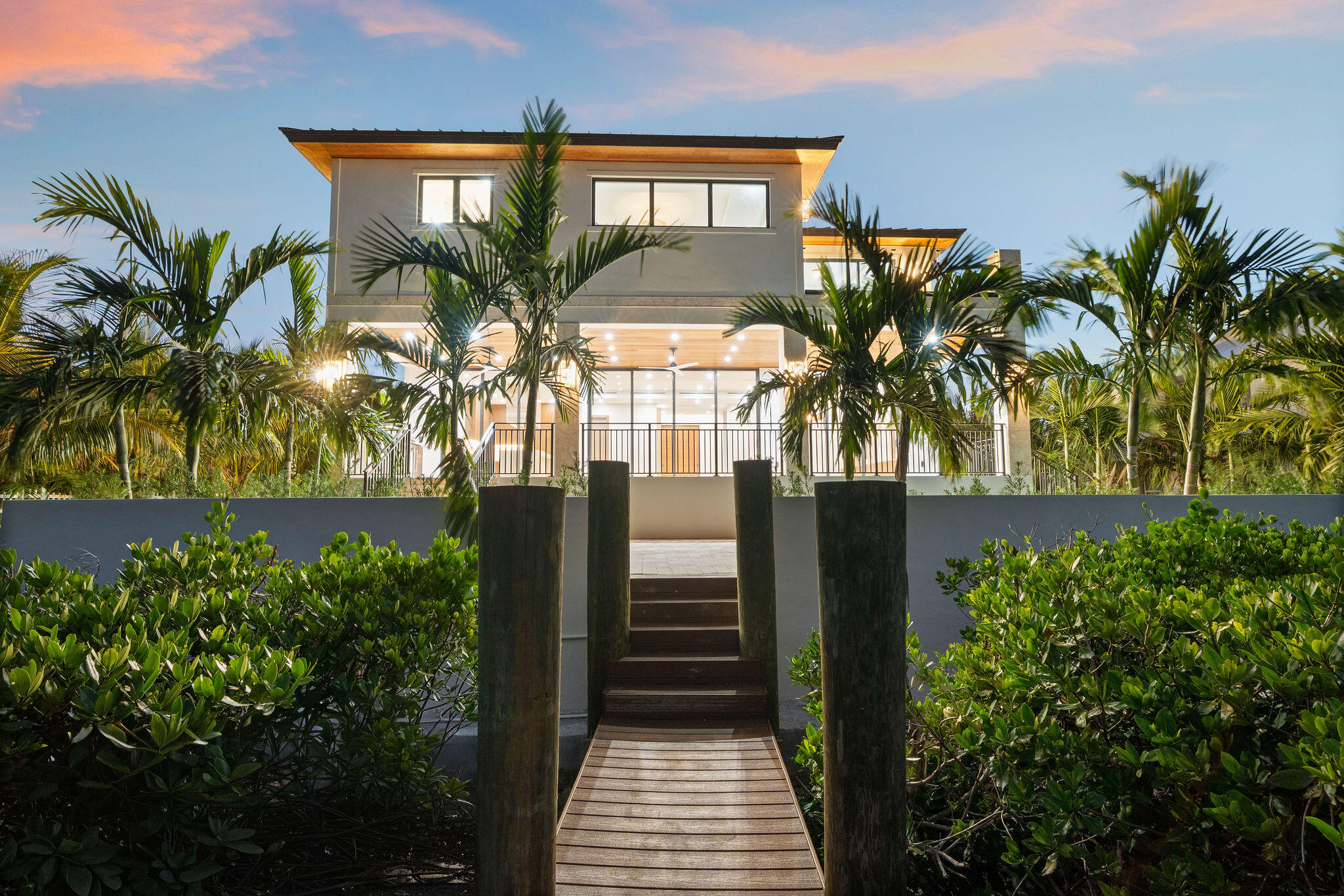 230 15th Circle Key Colony Beach, FL 33051 - Photo 12 of 103 DSC09733