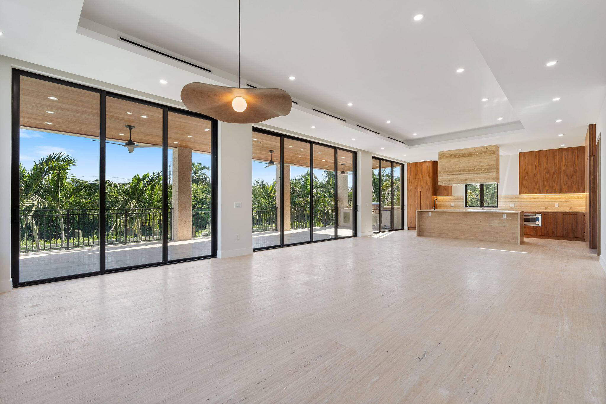 230 15th Circle Key Colony Beach, FL 33051 - Photo 20 of 103 DSC09085