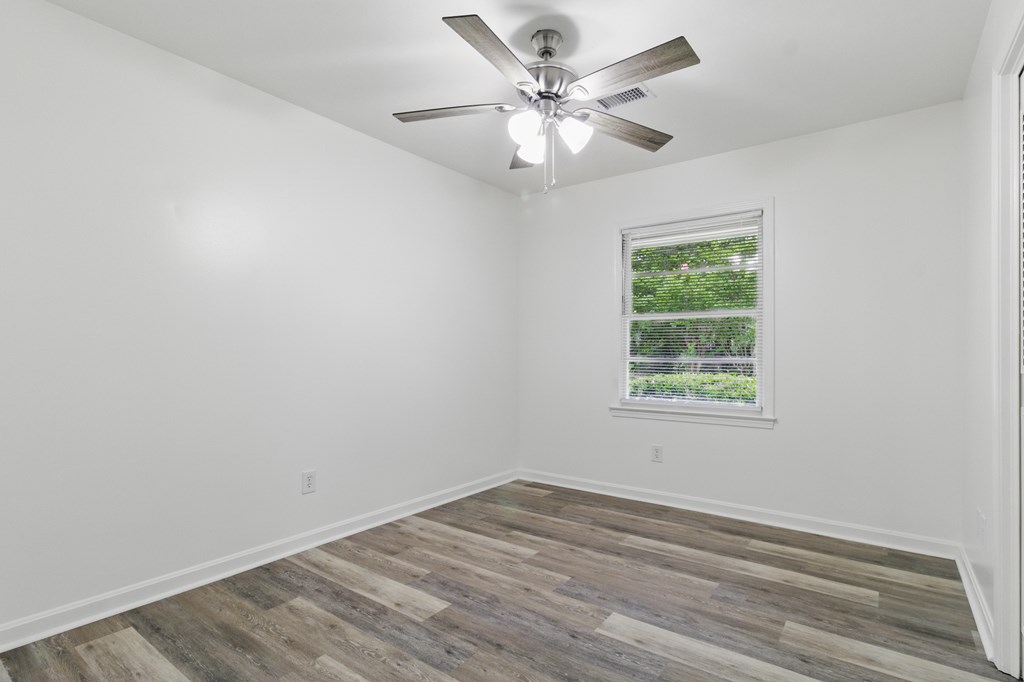 5202 Lakeshore Road Columbus, GA 31907 - Photo 15 of 25 Gallery Image 15
