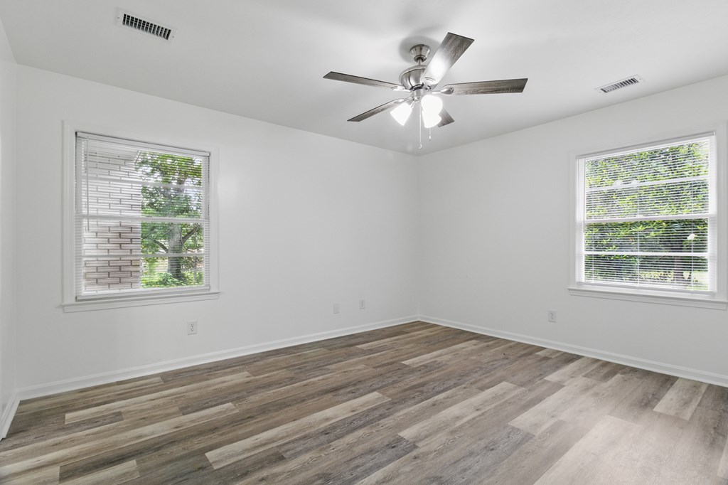 5202 Lakeshore Road Columbus, GA 31907 - Photo 16 of 25 Gallery Image 16