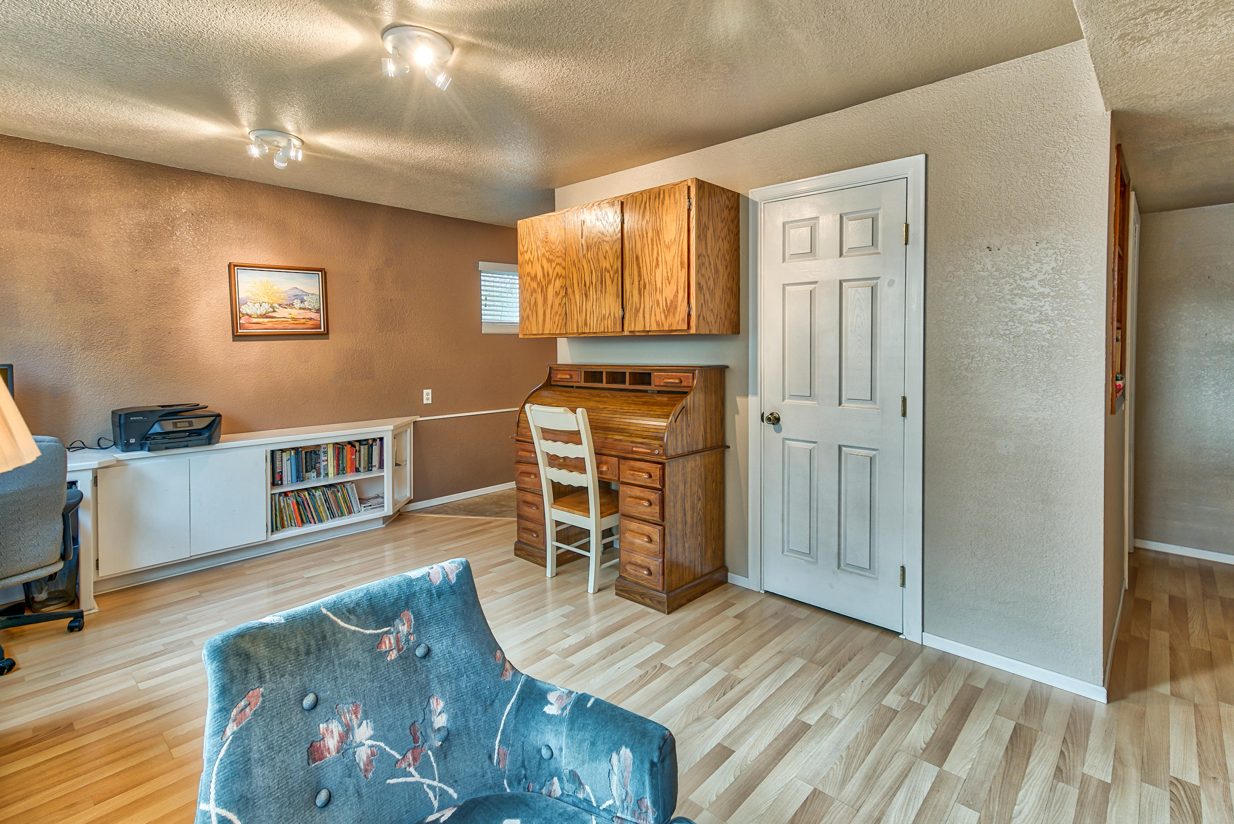 732 Gibralter Road Redding, CA 96003 - Photo 21 of 59 Downstairs