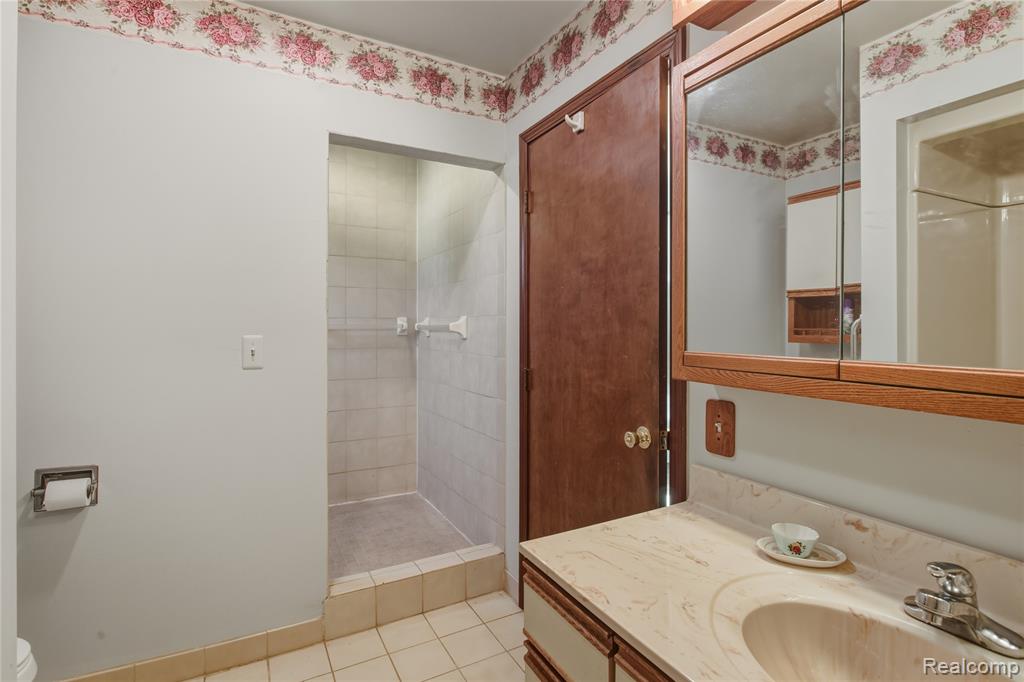14560 Hannan Road Romulus, MI 48174 - Photo 18 of 62 Gallery Image 18