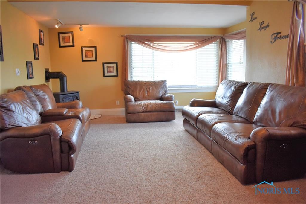 2738 Seaman Road Oregon, OH 43616 - Photo 8 of 31 Gallery Image 8