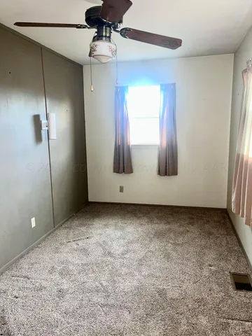 $1,250 | 6012 Garden Lane, Amarillo, TX 79106