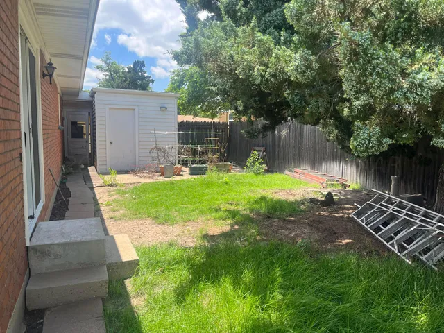 $1,250 | 6012 Garden Lane, Amarillo, TX 79106