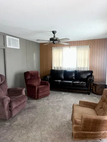 $1,250 | 6012 Garden Lane, Amarillo, TX 79106