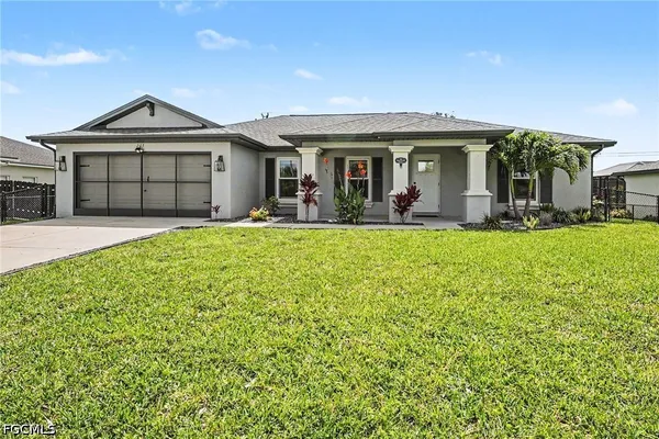 $399,000 | 203 Northwest 6th Place, Cape Coral, FL 33993