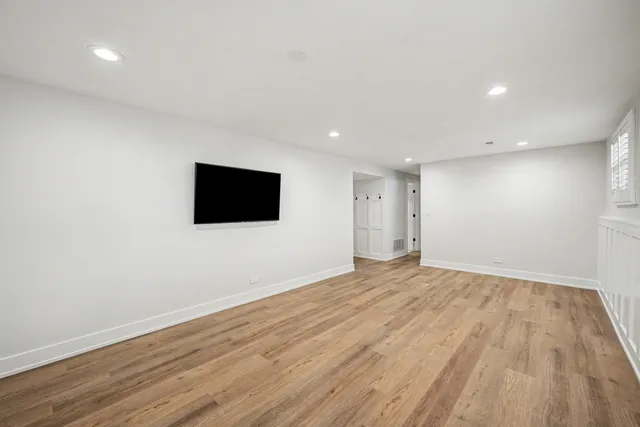 $439,900 | 6920 Orchard Lane, Hanover Park, IL 60133