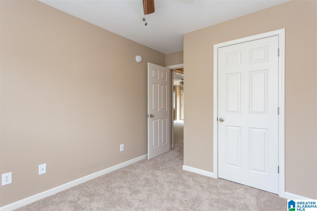952 Hickory Street Moody, AL 35004 - Photo 18 of 37