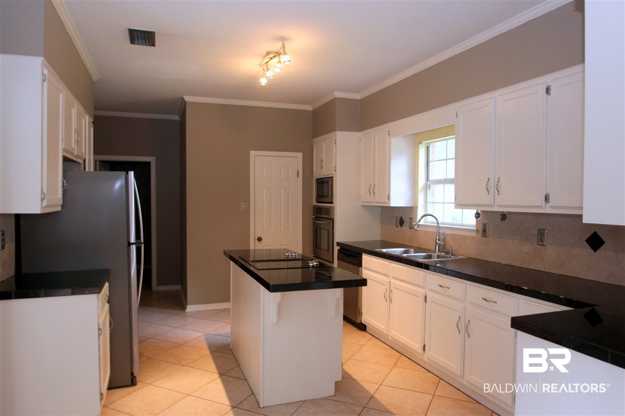 3006 Blue Ridge Drive West Mobile, AL 36693 - Photo 12 of 32