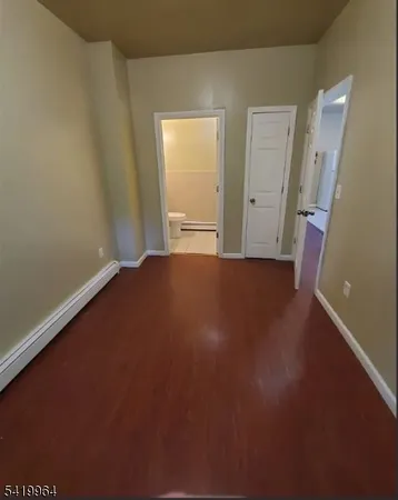 $2,000 | 231 Rhode Island Avenue, East Orange, NJ 07018