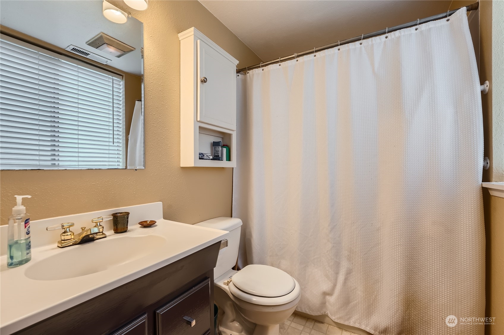 16620 132nd Place Southeast Renton, WA 98058 - Photo 15 of 20 Gallery Image 15