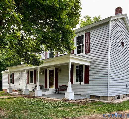$1,875 | 2408 Ridge Road, Blackstone, VA 23824