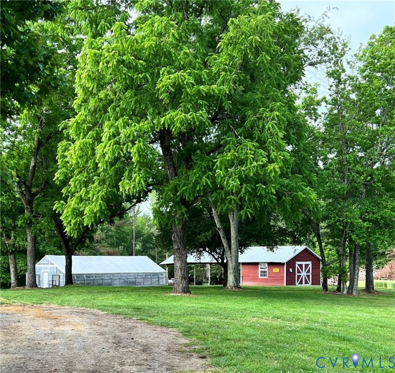 2408 Ridge Road Blackstone, VA 23824 - Photo 6 of 32
