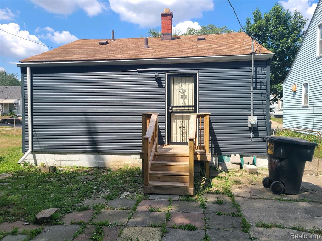 1881 South Deacon Street Detroit, MI 48217 - Photo 2 of 12
