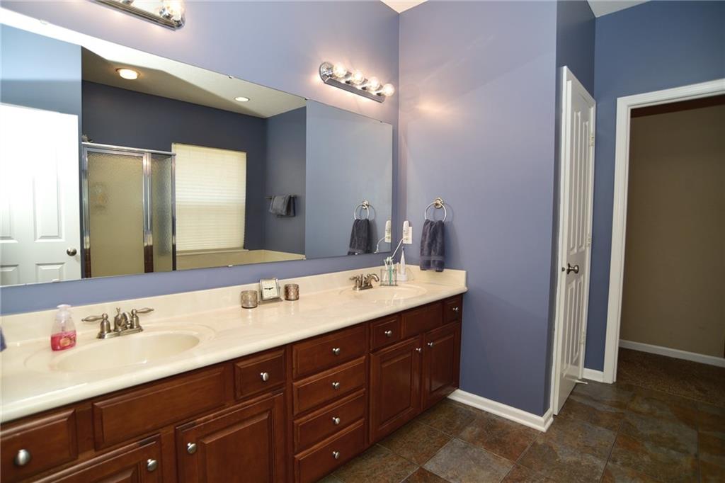 10404 Sugar Ridge Way Indianapolis, IN 46239 - Photo 22 of 48 Gallery Image 22
