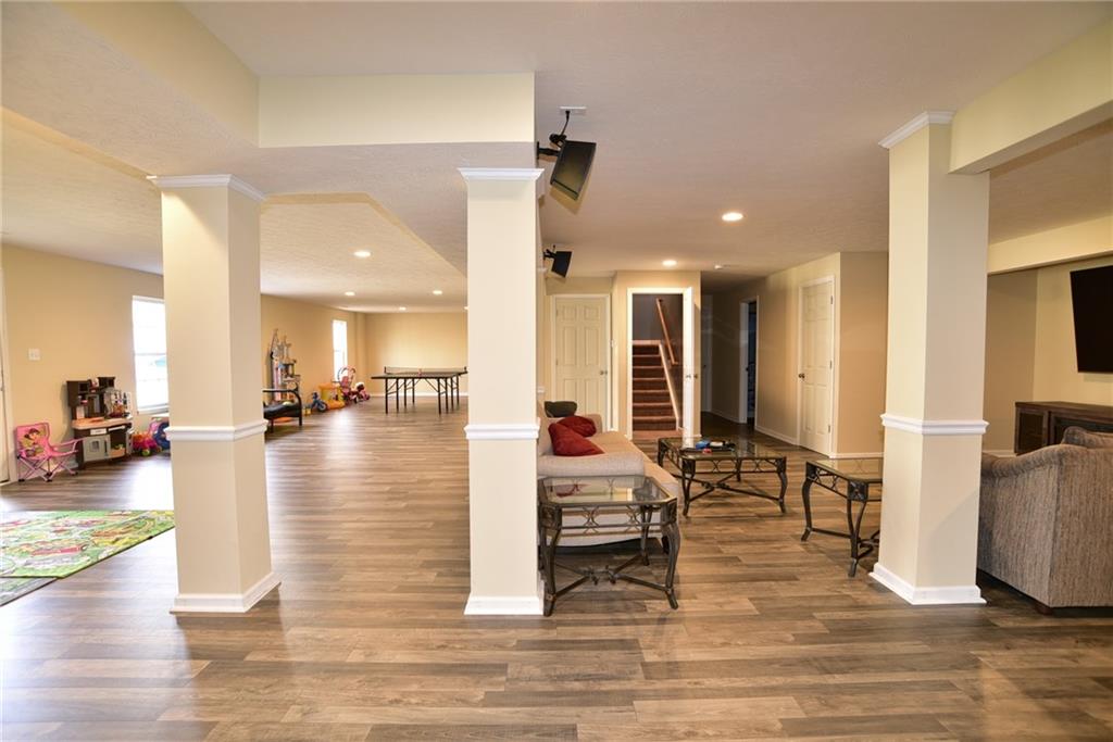 10404 Sugar Ridge Way Indianapolis, IN 46239 - Photo 37 of 48 Gallery Image 37