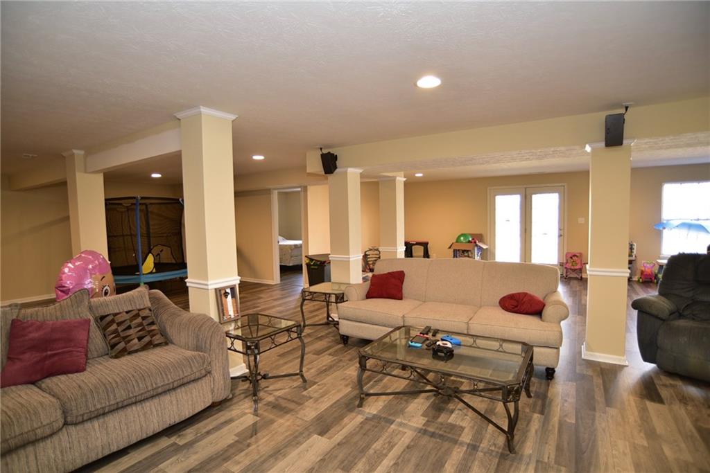 10404 Sugar Ridge Way Indianapolis, IN 46239 - Photo 42 of 48 Gallery Image 42