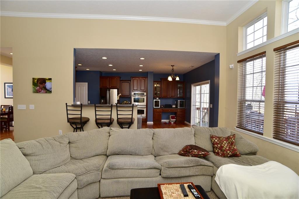 10404 Sugar Ridge Way Indianapolis, IN 46239 - Photo 10 of 48 Gallery Image 10
