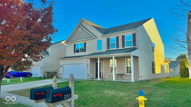 $365,000 | 2125 Lakecrest Drive, Columbus, IN 47201