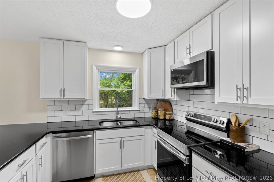 5201 Brookfield Road Fayetteville, NC 28303 - Photo 11 of 24