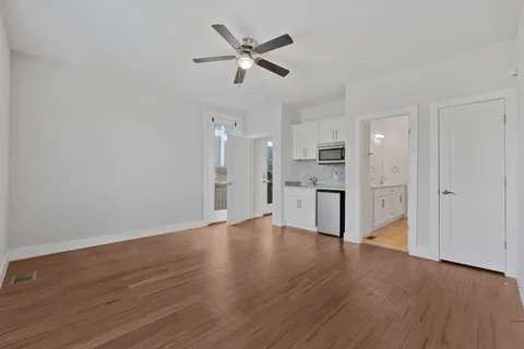 $585,000 | 3835 Dr Walter S Davis Boulevard, Nashville, TN 37209