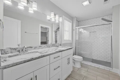 $585,000 | 3835 Dr Walter S Davis Boulevard, Nashville, TN 37209