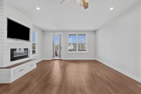 $585,000 | 3835 Dr Walter S Davis Boulevard, Nashville, TN 37209