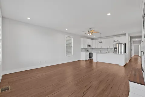 $585,000 | 3835 Dr Walter S Davis Boulevard, Nashville, TN 37209