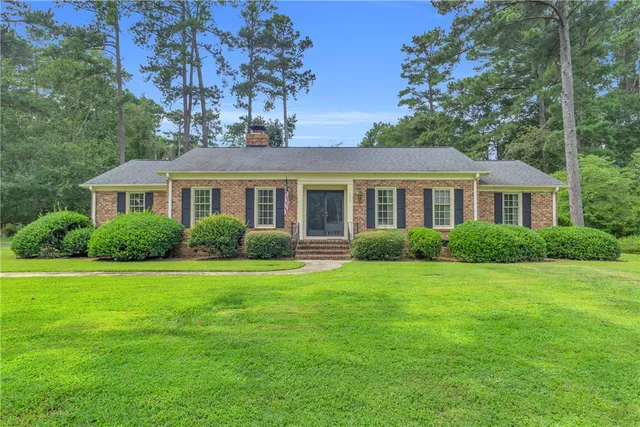 $459,000 | 203 Fox Creek Road, Anderson, SC 29621