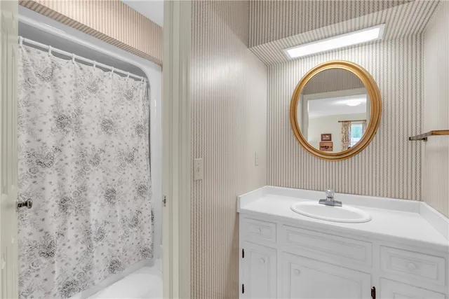 $459,000 | 203 Fox Creek Road, Anderson, SC 29621