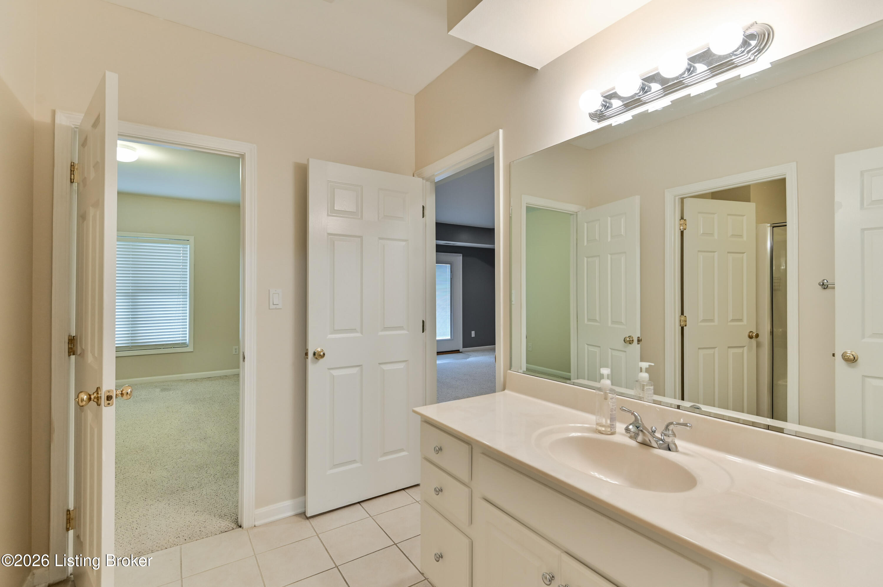 12706 Razor Branch Court Louisville, KY 40299 - Photo 55 of 77 74 20260123-4351