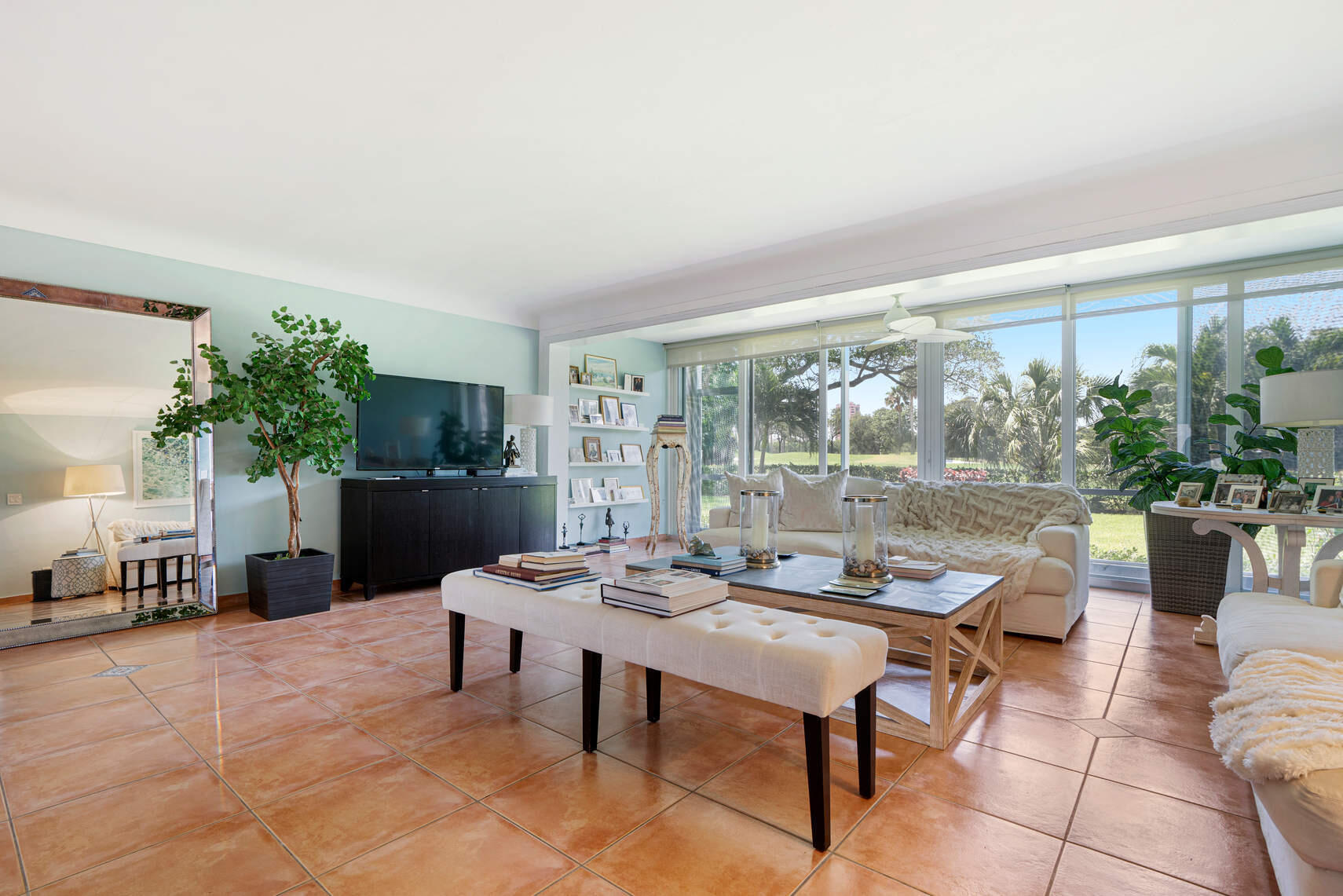 300 East Royal Palm Road, Unit 16C Boca Raton, FL 33432 - Photo 9 of 22 07