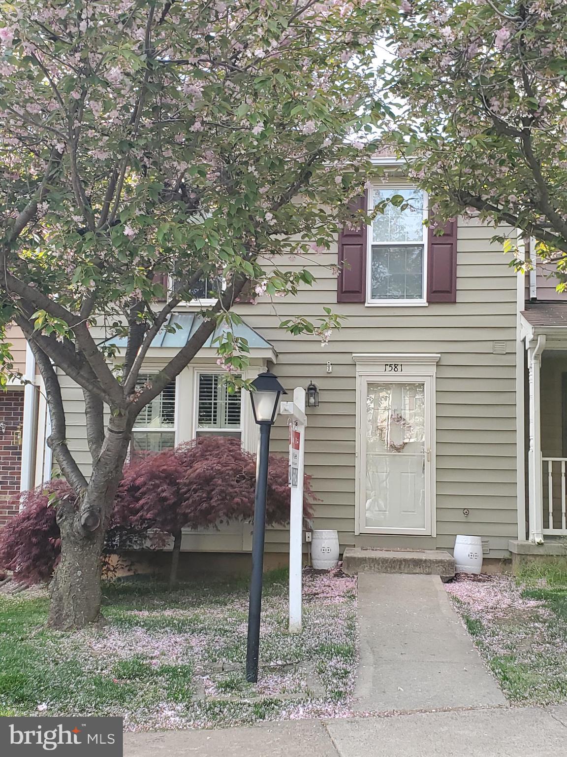 1581 Autumn Ridge Circle Reston, VA 20194 - Photo 1 of 1 Gallery Image 1