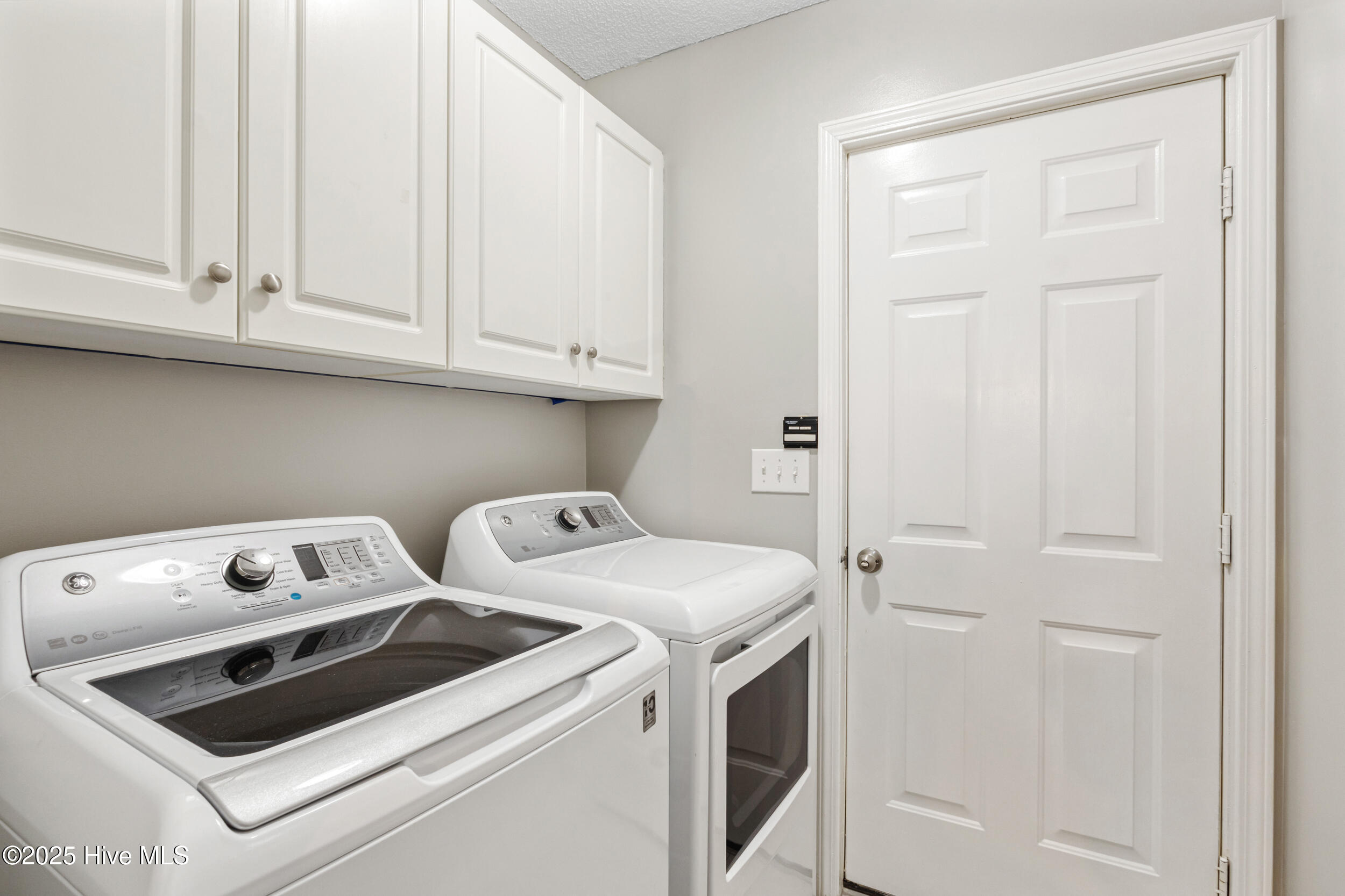 1855 Seaside Road Southwest, Unit 2 Ocean Isle Beach, NC 28469 - Photo 12 of 42 12_jms_24