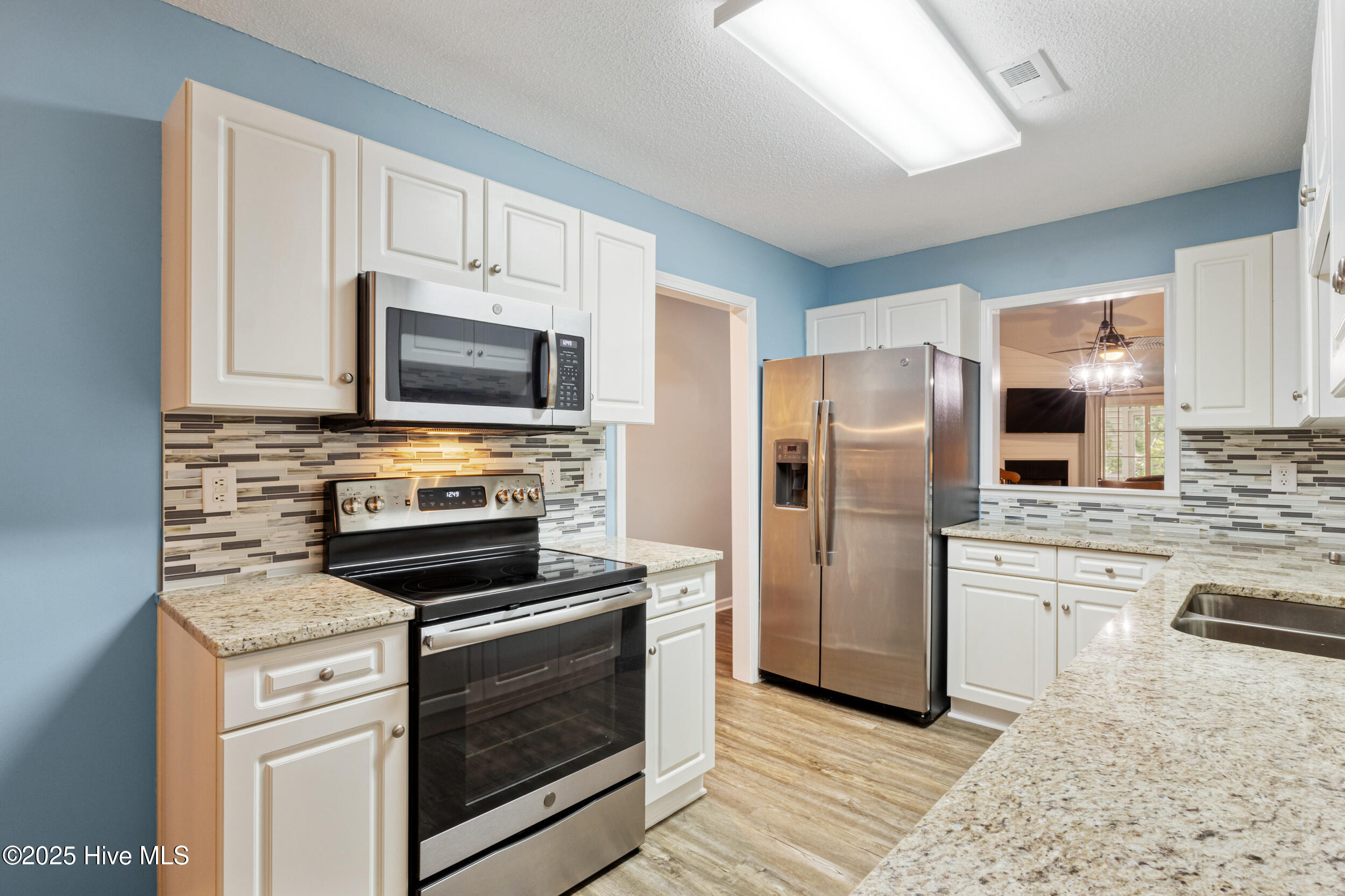 1855 Seaside Road Southwest, Unit 2 Ocean Isle Beach, NC 28469 - Photo 14 of 42 15_jms_31