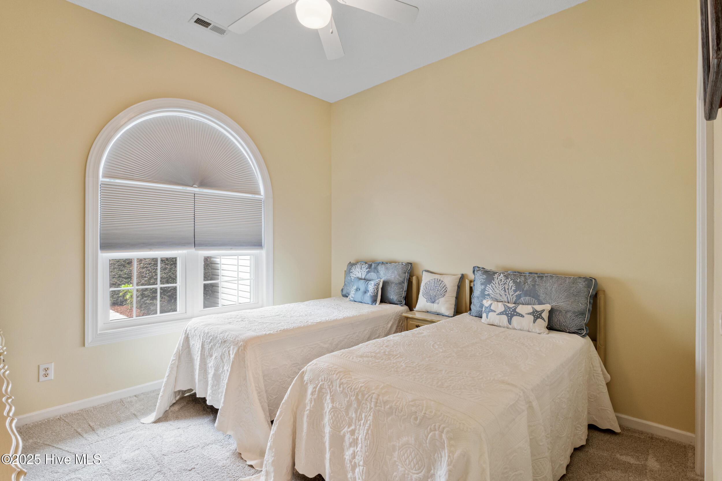 1855 Seaside Road Southwest, Unit 2 Ocean Isle Beach, NC 28469 - Photo 33 of 42 18_jms_40