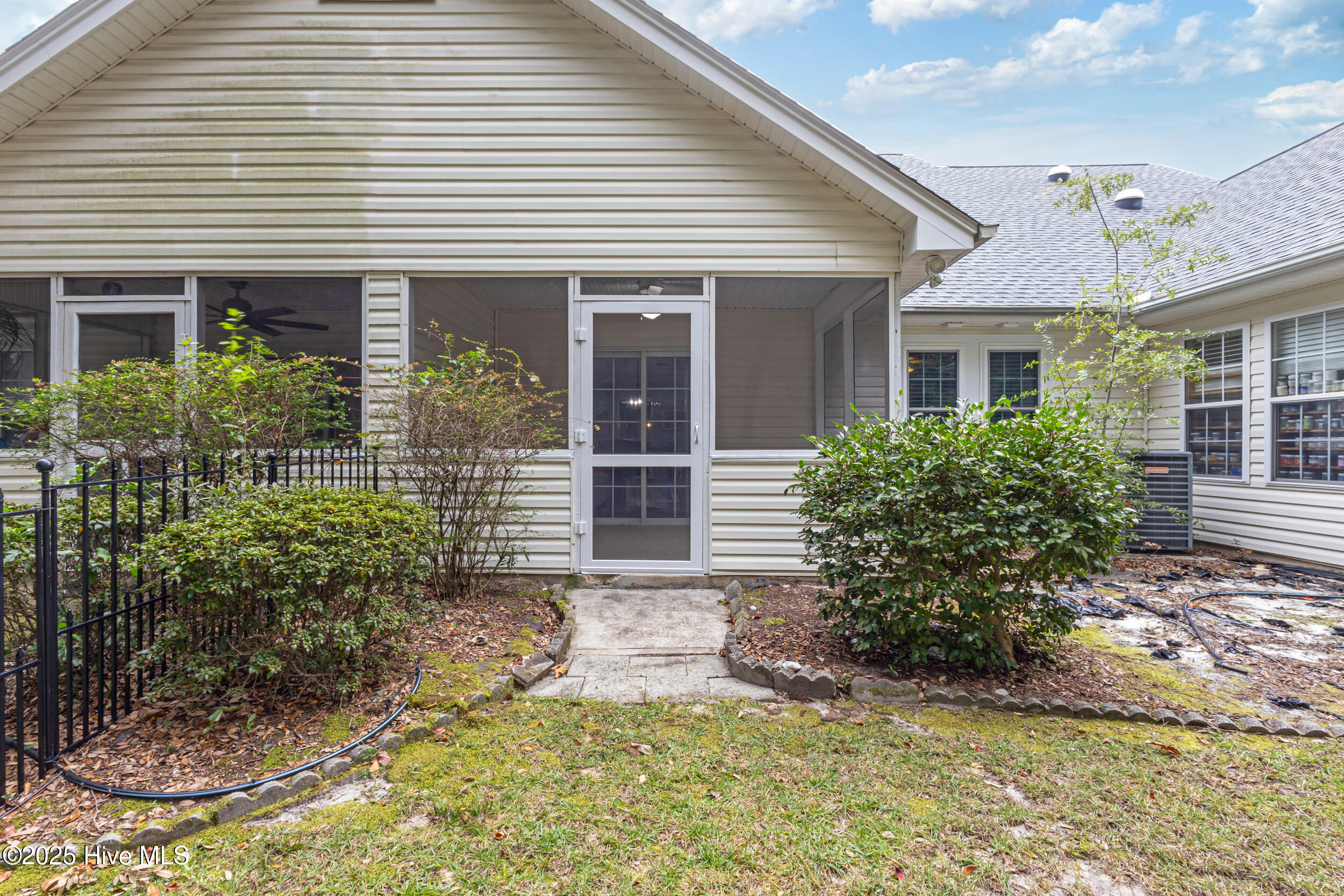 1855 Seaside Road Southwest, Unit 2 Ocean Isle Beach, NC 28469 - Photo 39 of 42 40_jms_117