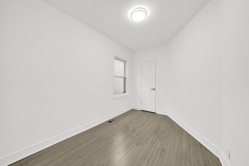 6818 South Wood Street Chicago, IL 60636 - Photo 13 of 21