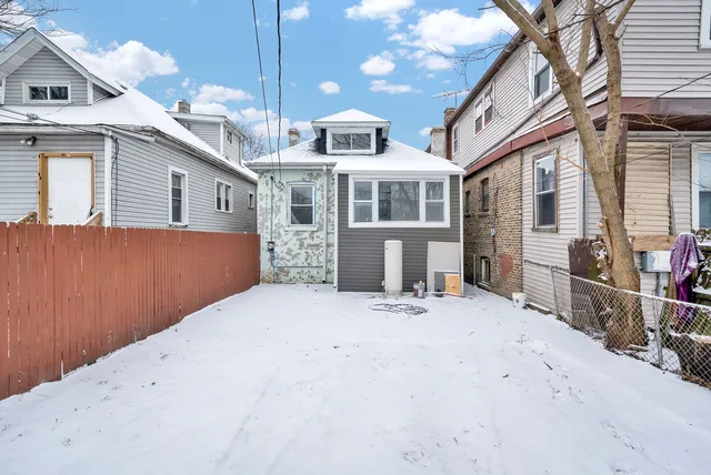 $279,900 | 6818 South Wood Street, Chicago, IL 60636